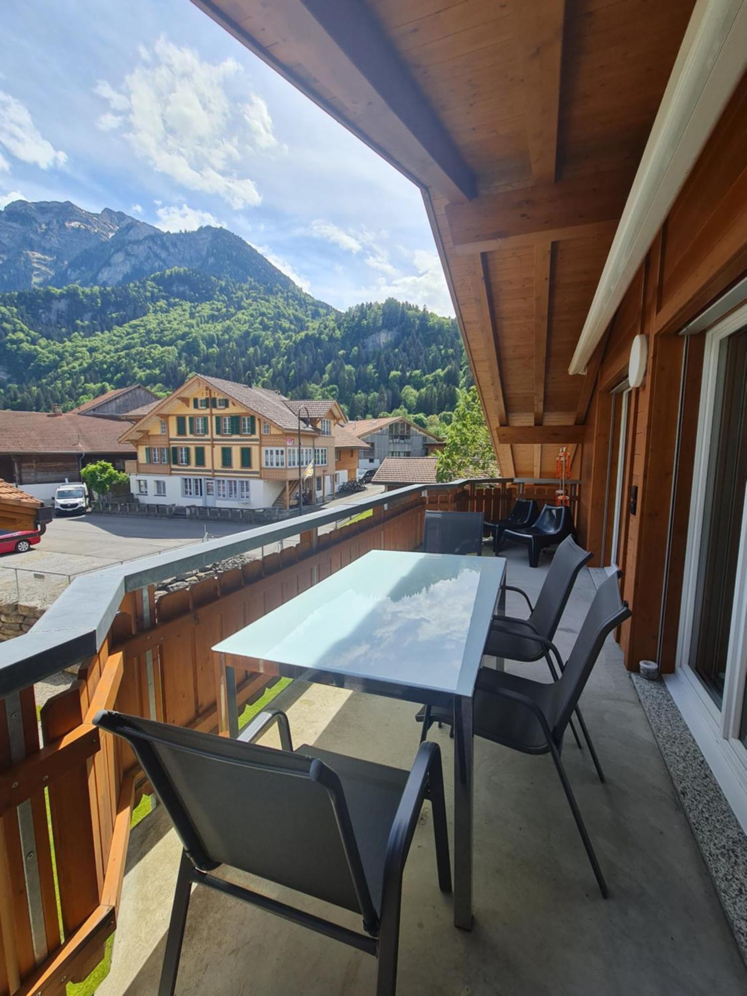 Jungfrau Penthouse - Aare Jungfrau Ag Wilderswil Exterior foto
